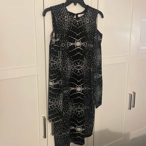 PARKER BLACK Duffy Cold Shoulder Dress - Picture 2 of 9